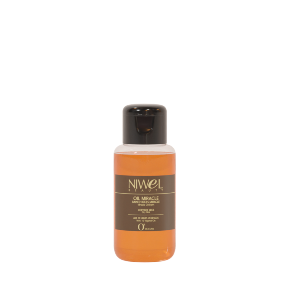 huile nourrissante format voyage fond transparent
